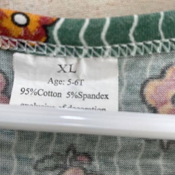 RUFFLE TOP AND PANT SET‎ - Picture 4 of 7